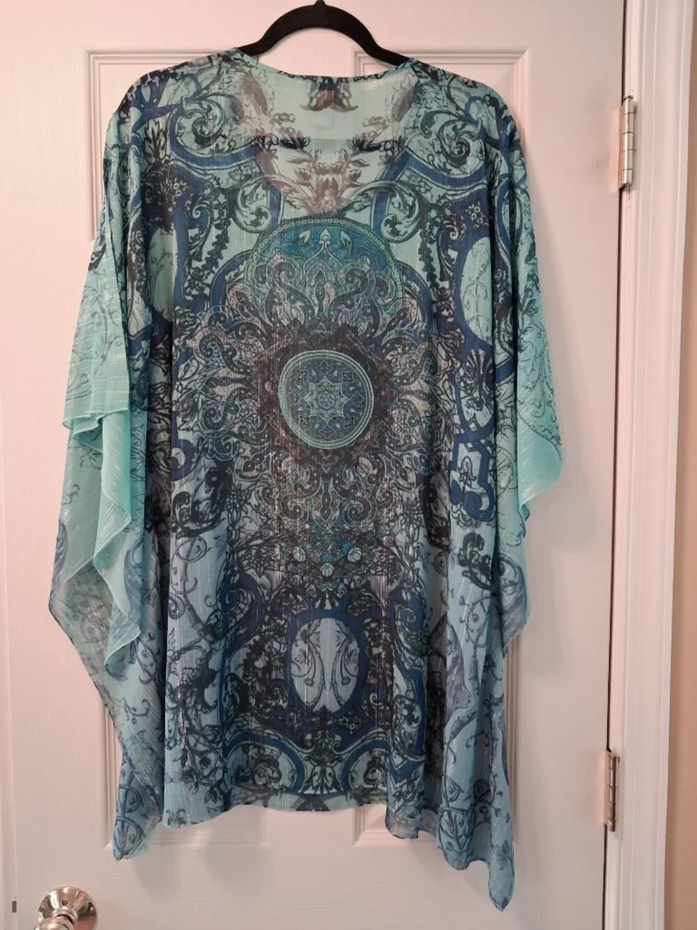 Chicos Size 2 US-L (12) Womens Batwing Embellished Sheer Poncho-Style Cover Up - Picture 2 of 9